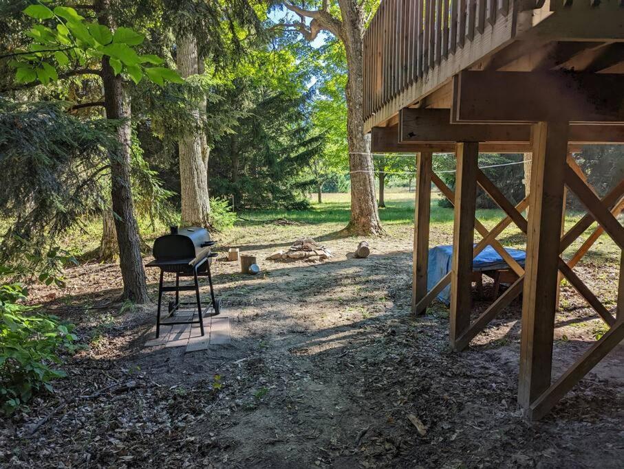 Quiet And Comfy 3Bed/2Bath - Chalet With Hot Tub. Cedar Εξωτερικό φωτογραφία