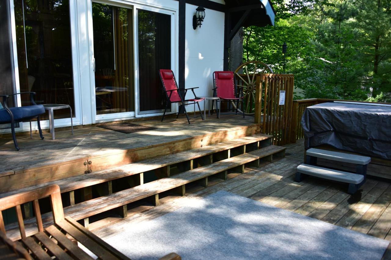 Quiet And Comfy 3Bed/2Bath - Chalet With Hot Tub. Cedar Εξωτερικό φωτογραφία